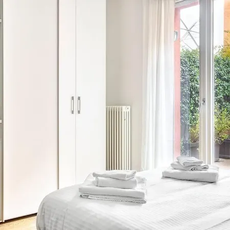 Comfy And Central Apartment