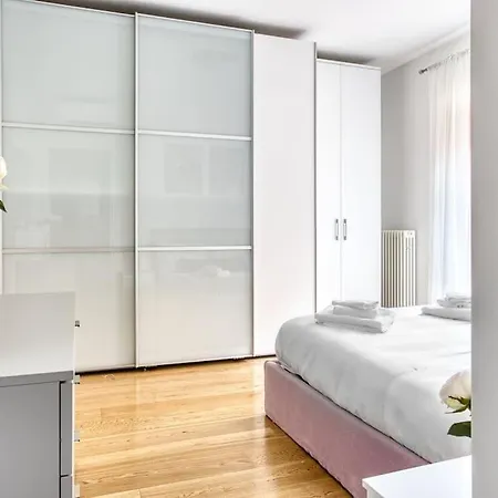 Apartment Comfy And Central Milan