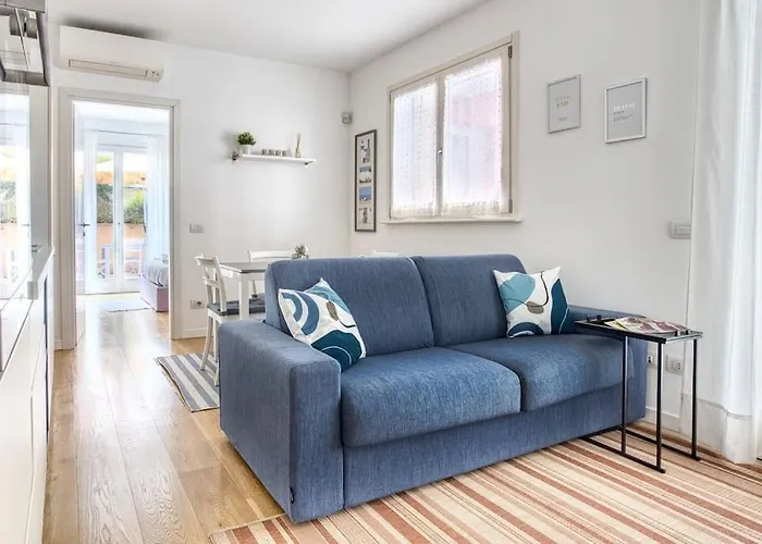Apartment Comfy And Central Milan