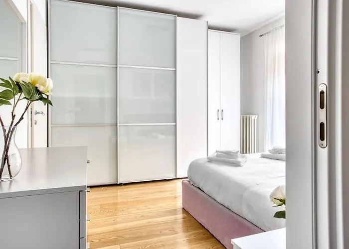 Apartment Comfy And Central Milan